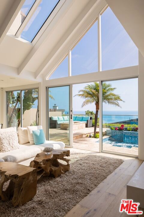 31522 Broad Beach Road