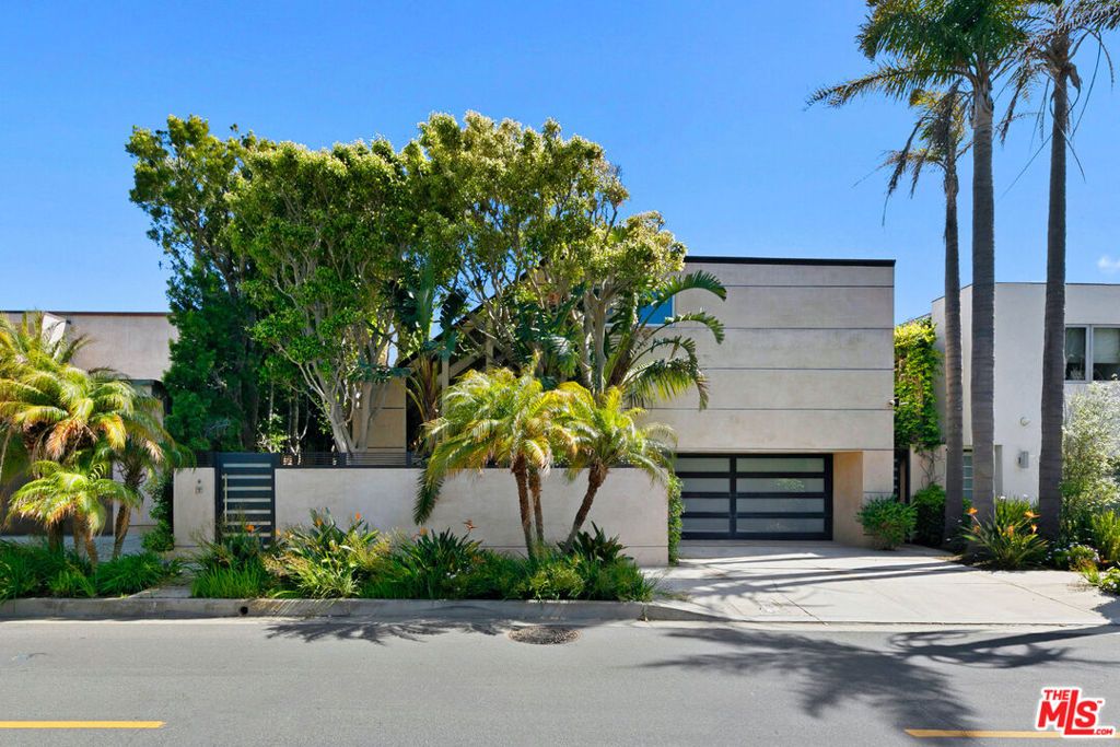 Photo of 31522 Broad Beach Road, Malibu, CA 90265 (MLS # 25538043)