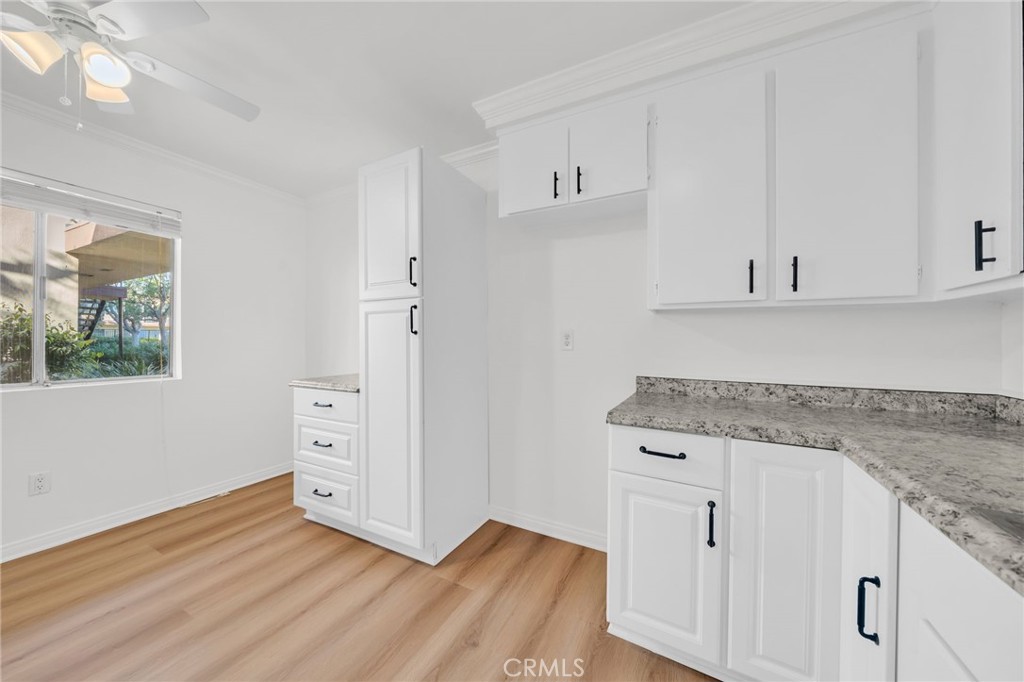 Clair Del Condos - Residential