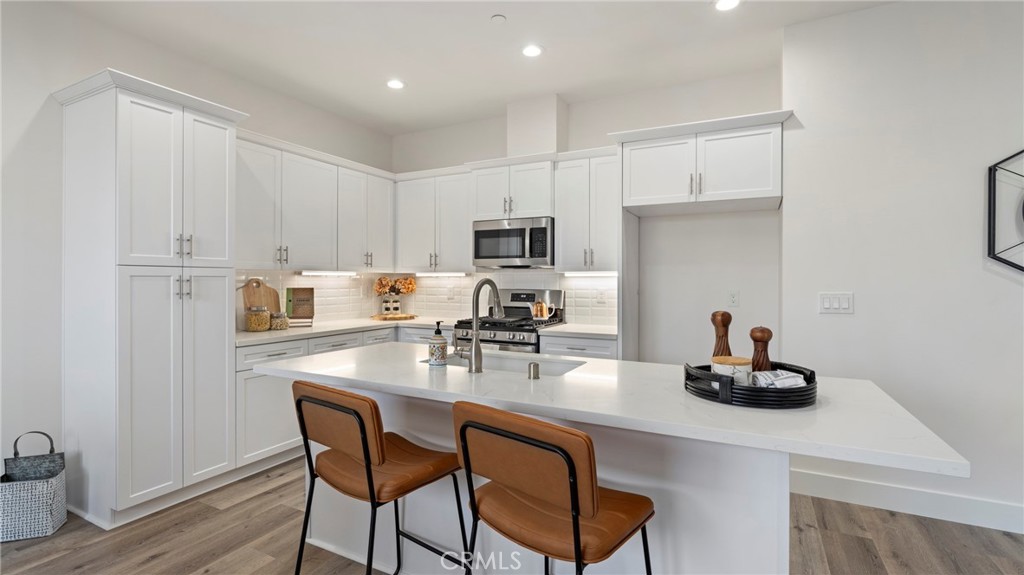 West of 101(1000) - Residential