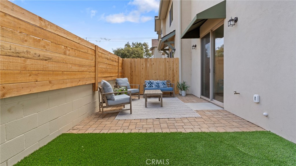 West of 101(1000) - Residential