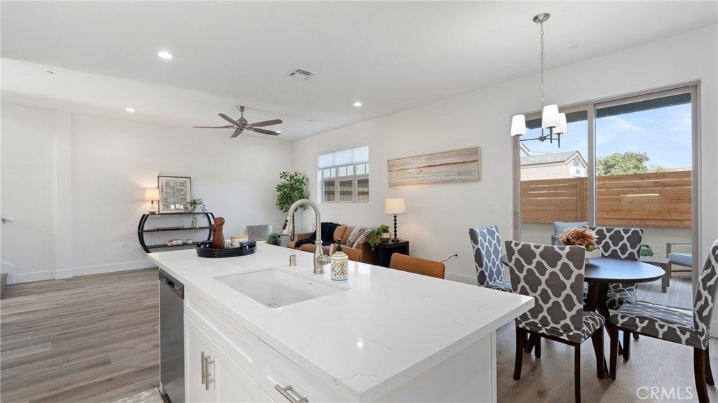 West of 101(1000) - Residential