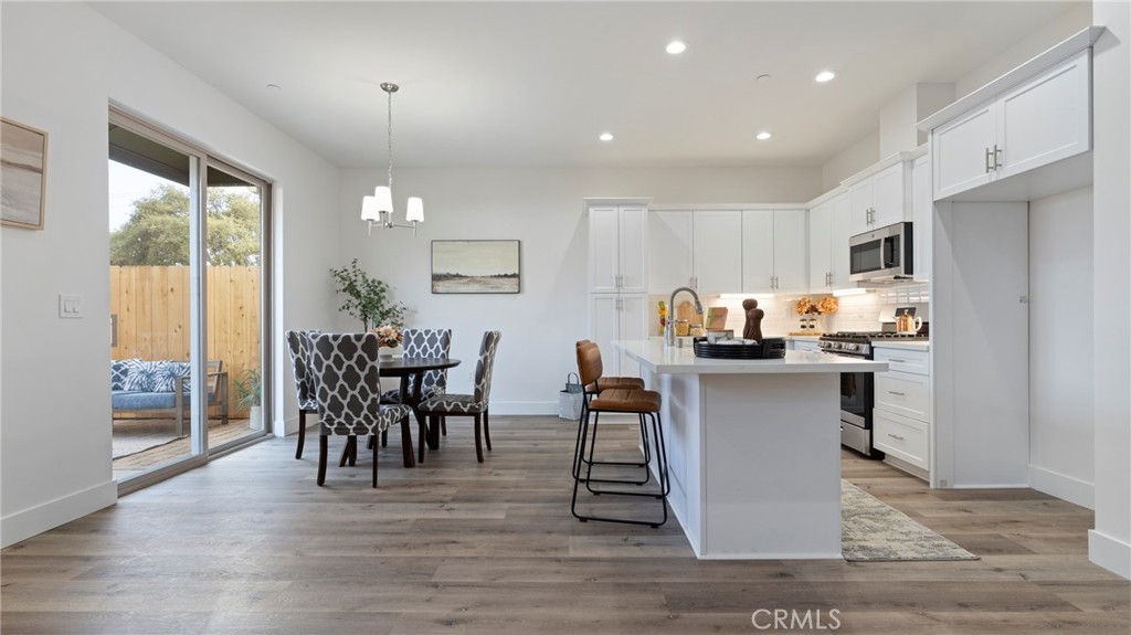 West of 101(1000) - Residential
