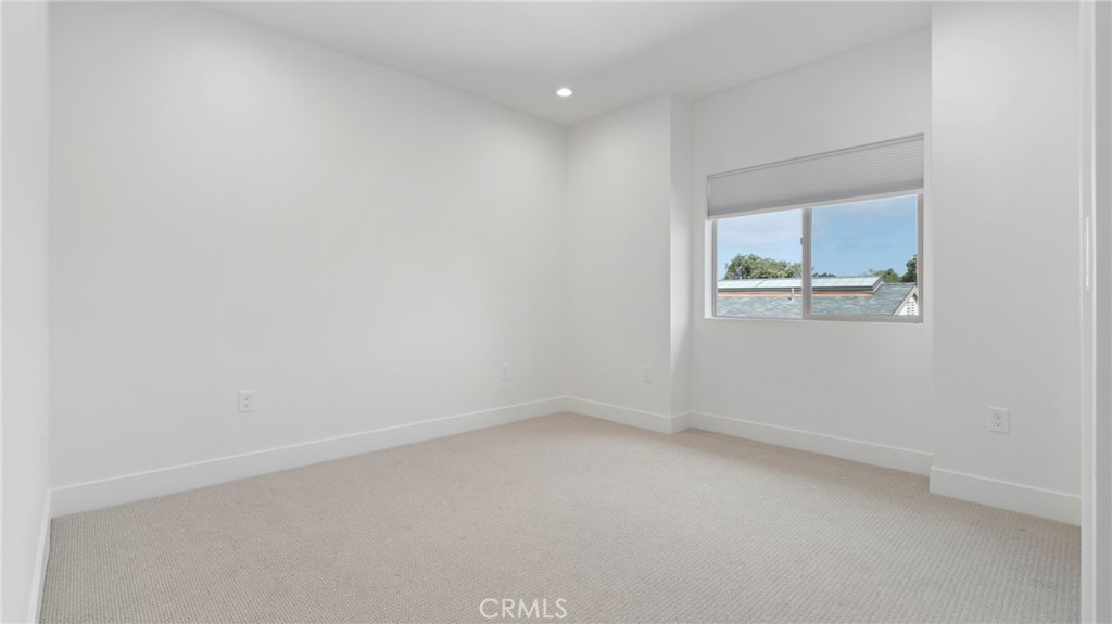 West of 101(1000) - Residential