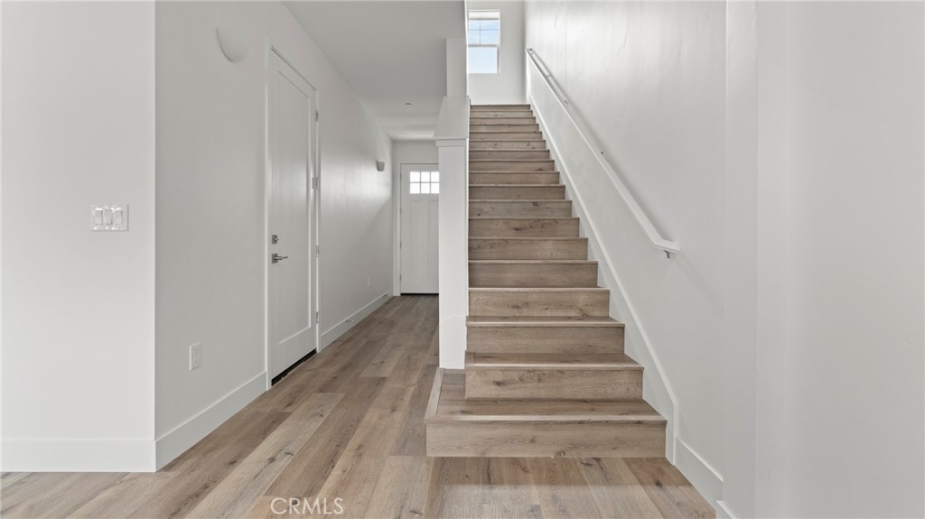 West of 101(1000) - Residential