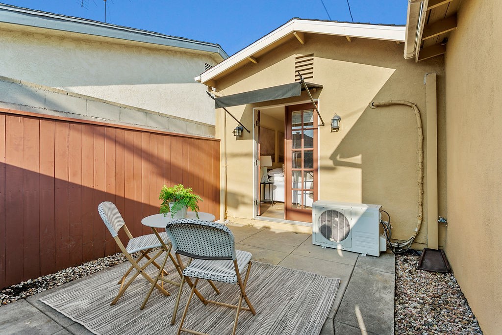 Historic Colony District - Residential