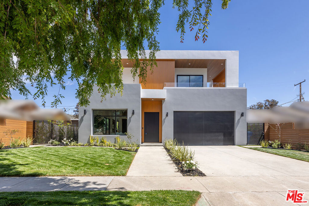 4458 Jasmine Avenue