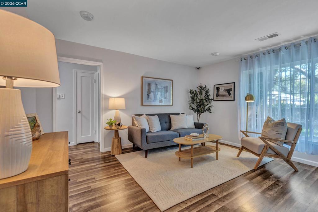 1162 Francine Ct