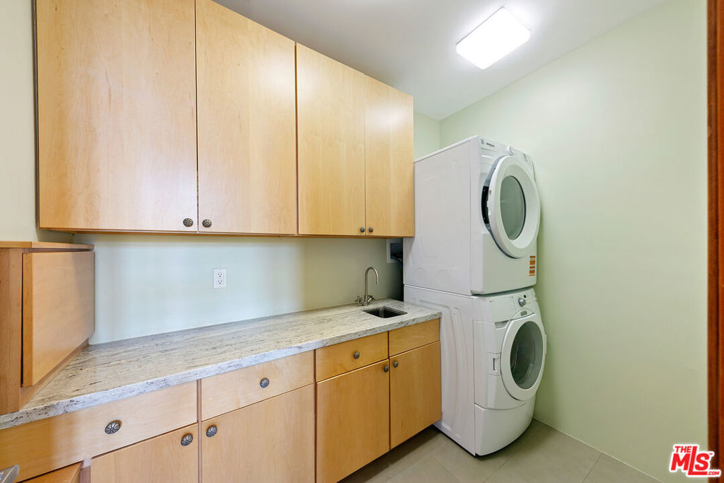 West Saddle Peak - Residential