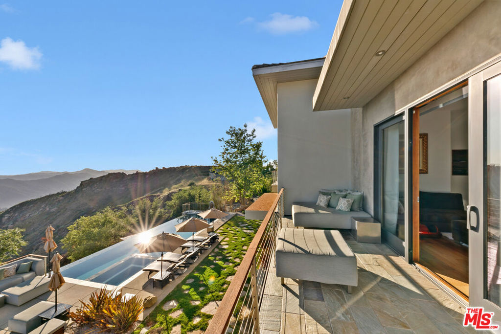 West Saddle Peak - Residential