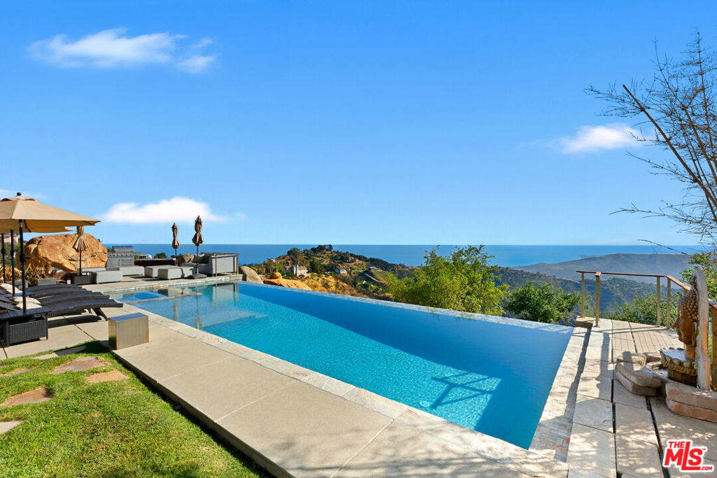 West Saddle Peak - Residential