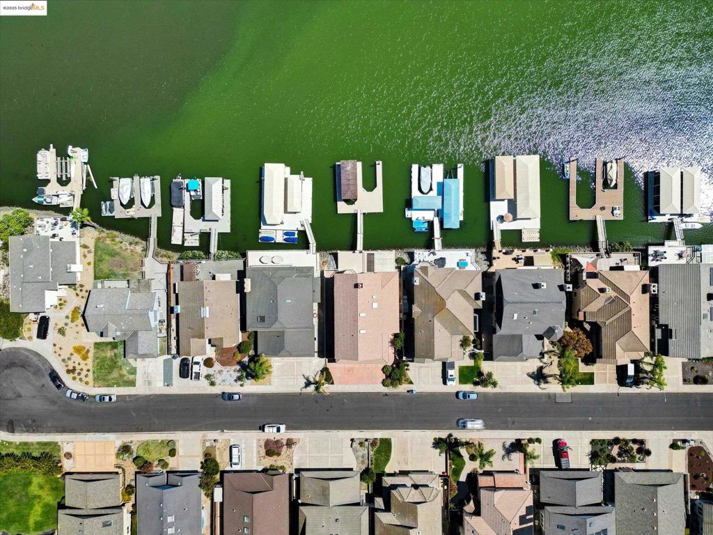 DELTA WATERFRONT ACCESS - Residential