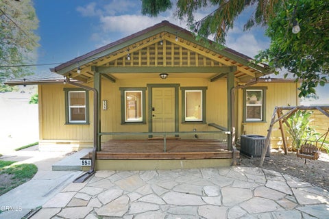 Photo of 554 N Michigan Avenue, Pasadena, CA 91106 (MLS # P1-28650)