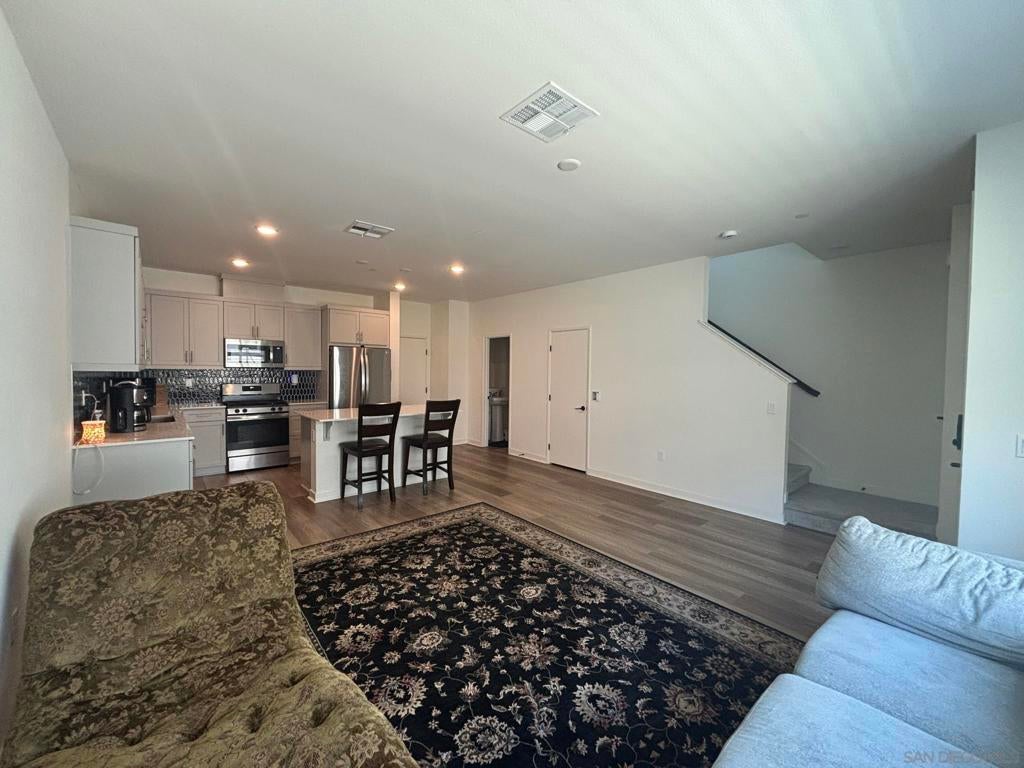 312 Zest Lane
