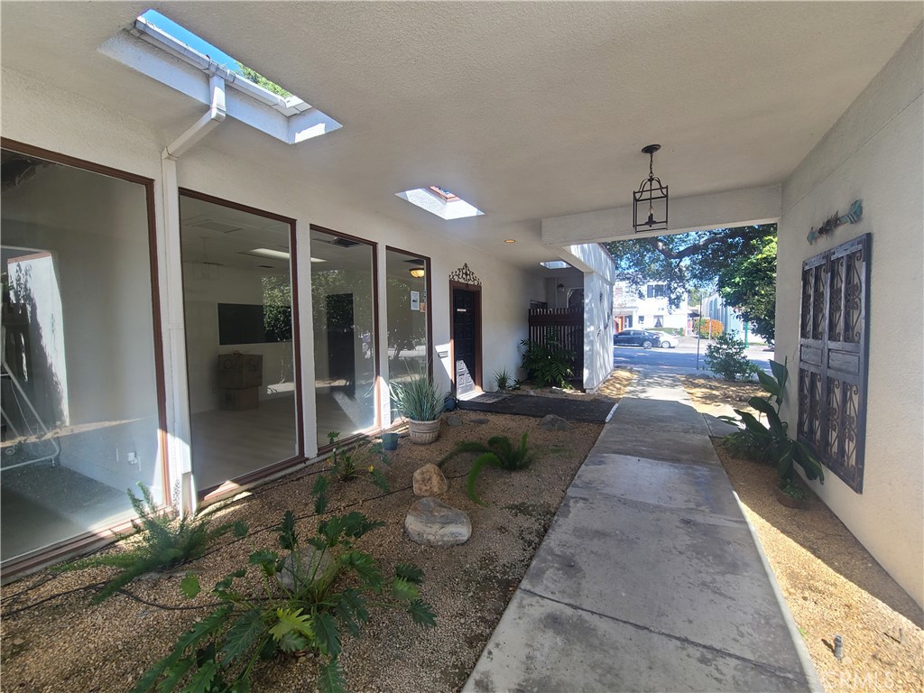 231 N Indian Hill Boulevard