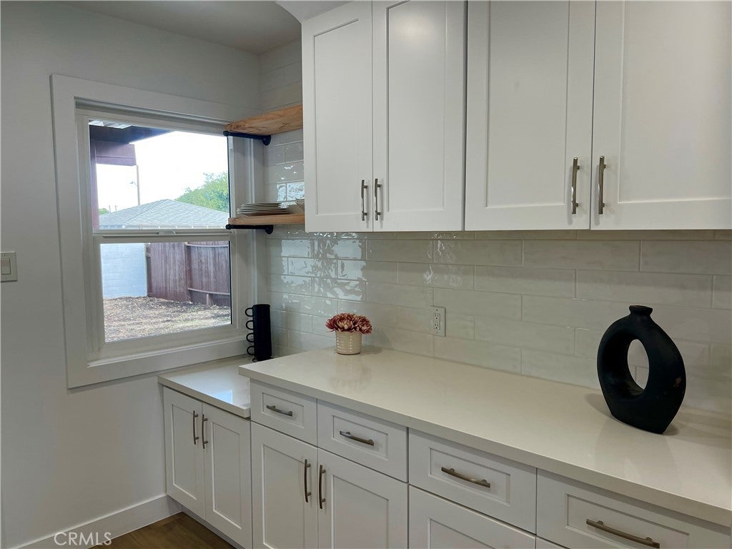 3311 W 189th