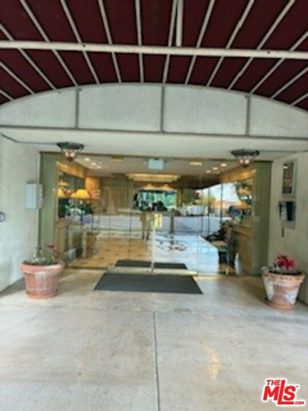 Photo of 10751 Wilshire Blvd Boulevard #607, Los Angeles, CA 90024 (MLS # 26646021)