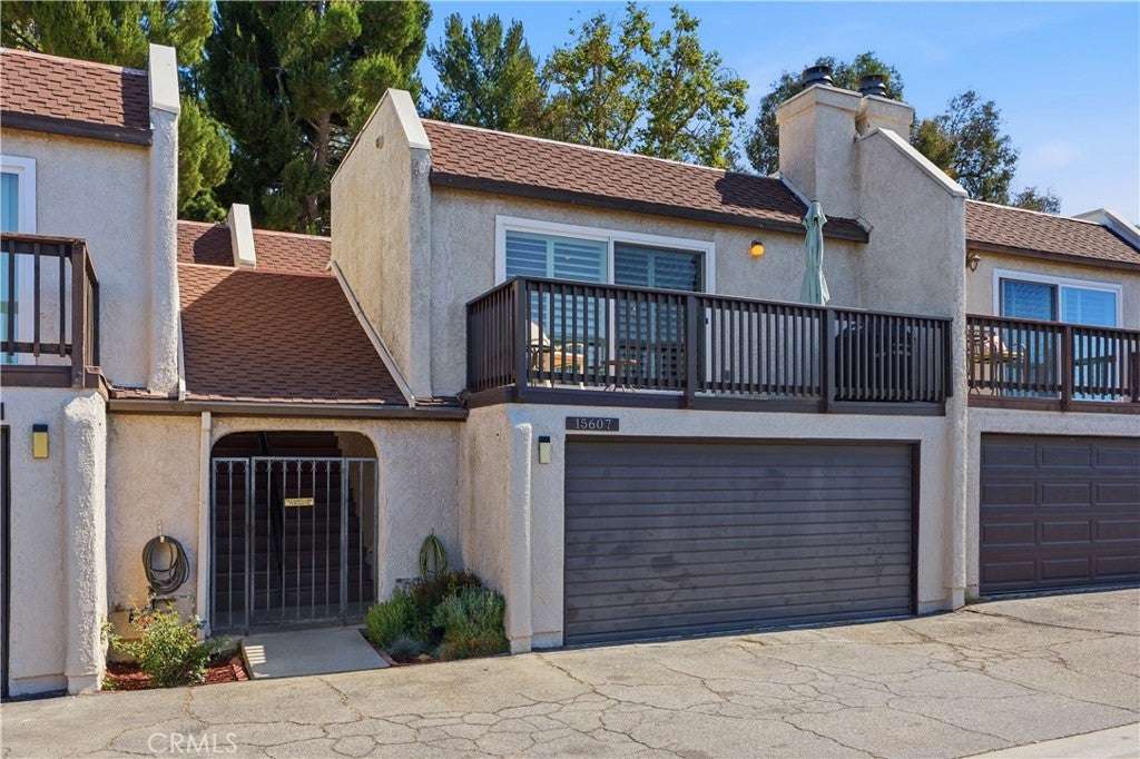 15607 Crestview LN 85, Los Angeles CA 91344