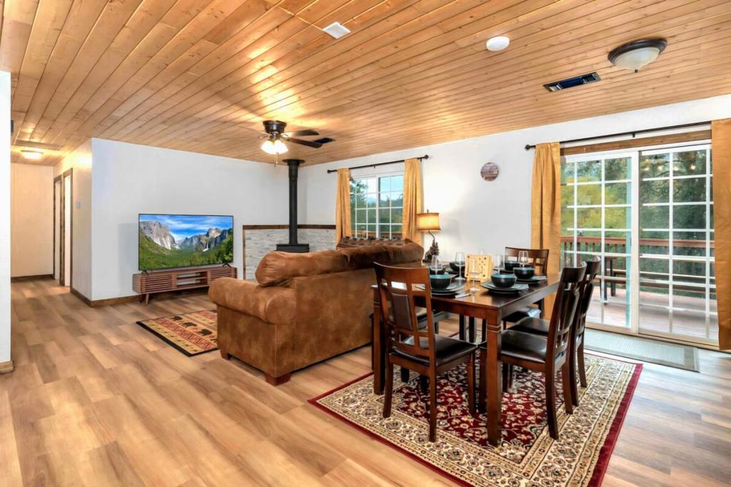 51159 Road 632