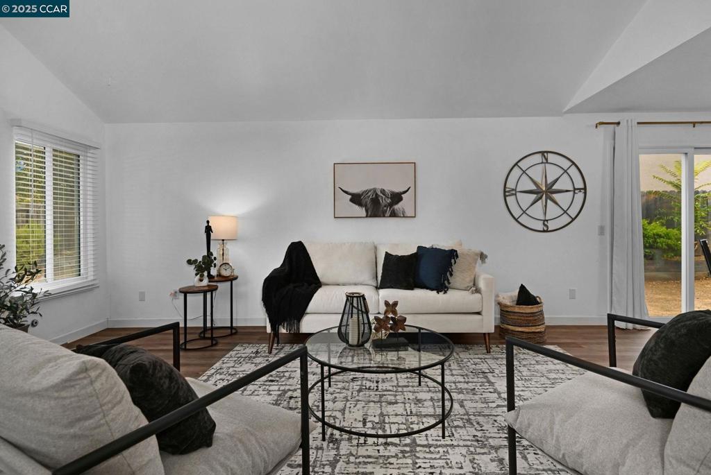 MITCHELL CANYON - Residential