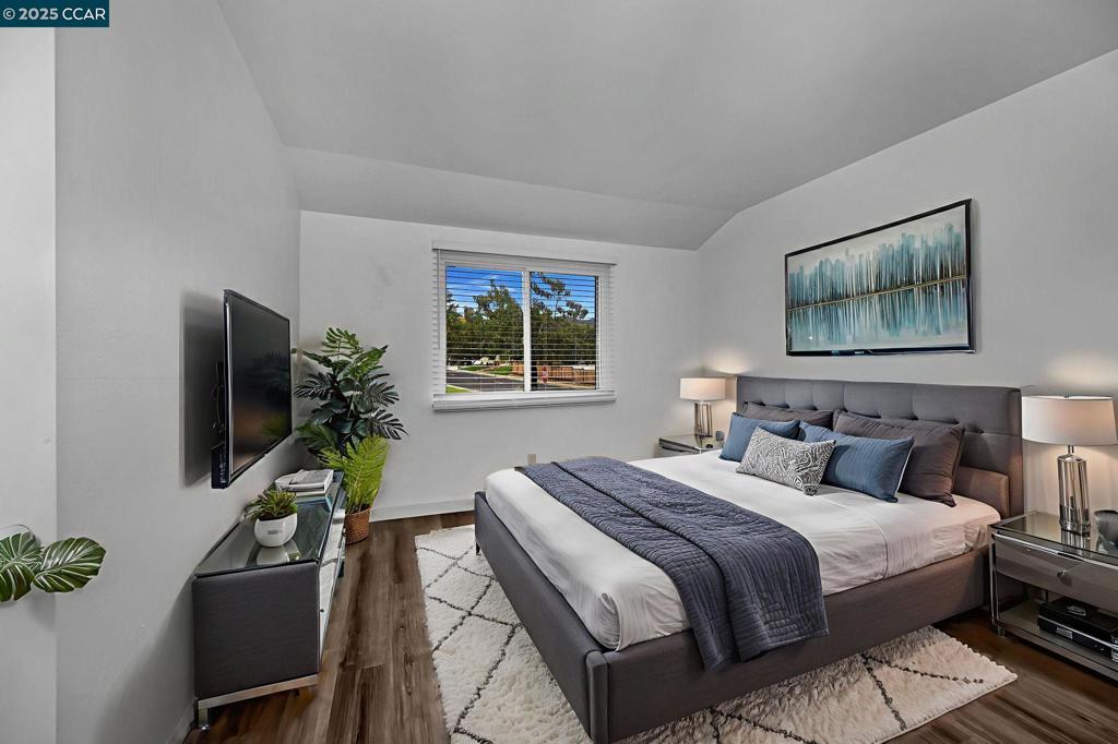 MITCHELL CANYON - Residential