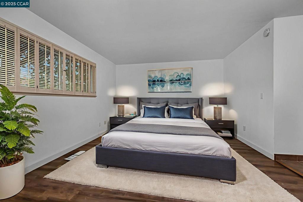 MITCHELL CANYON - Residential