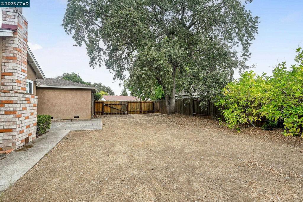 MITCHELL CANYON - Residential