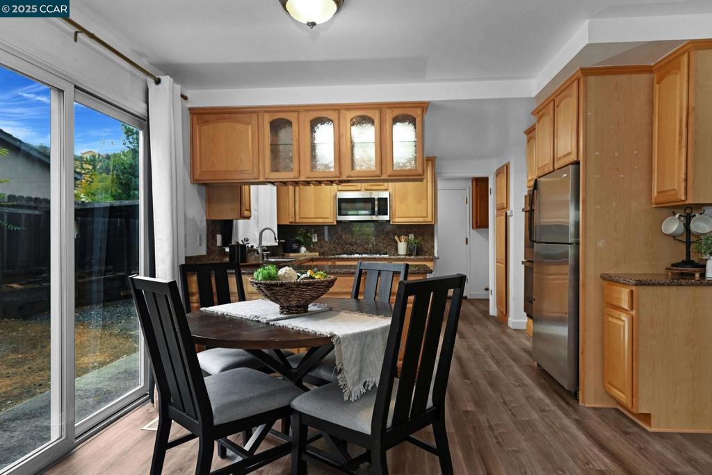 MITCHELL CANYON - Residential