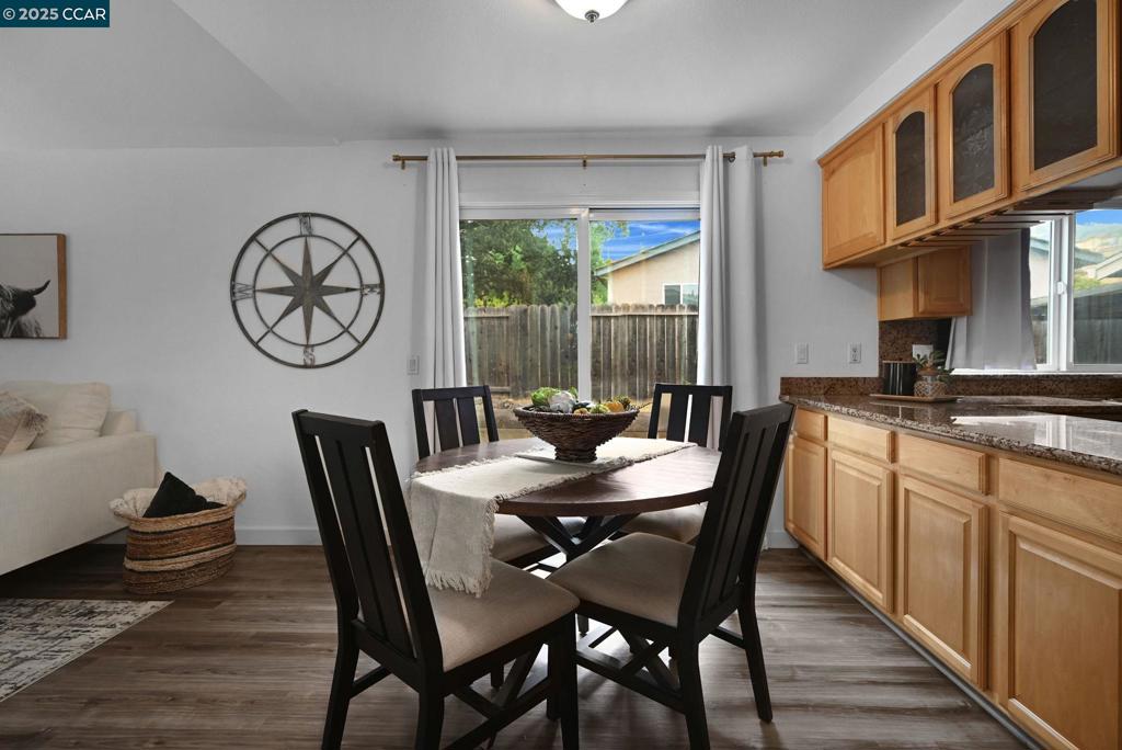 MITCHELL CANYON - Residential