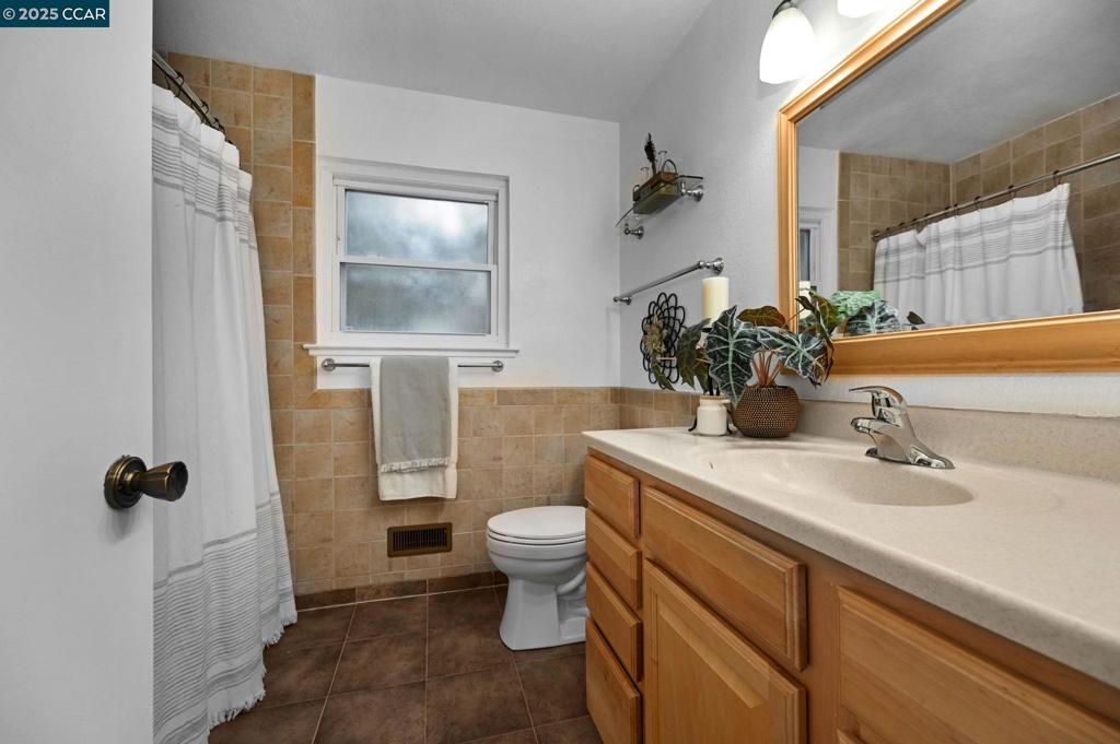 MITCHELL CANYON - Residential