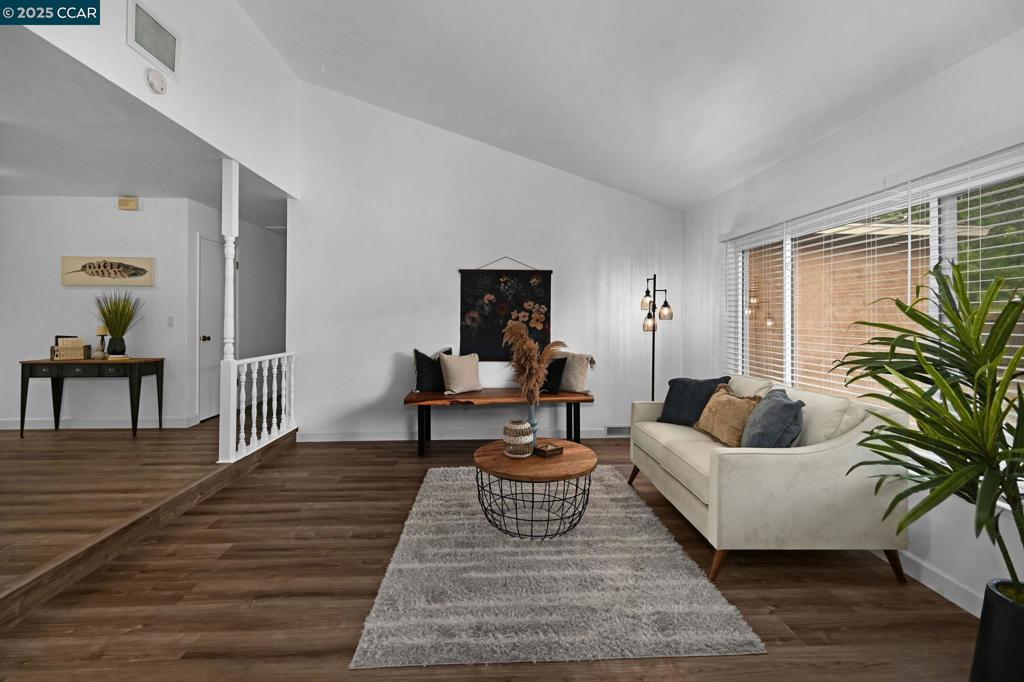 MITCHELL CANYON - Residential