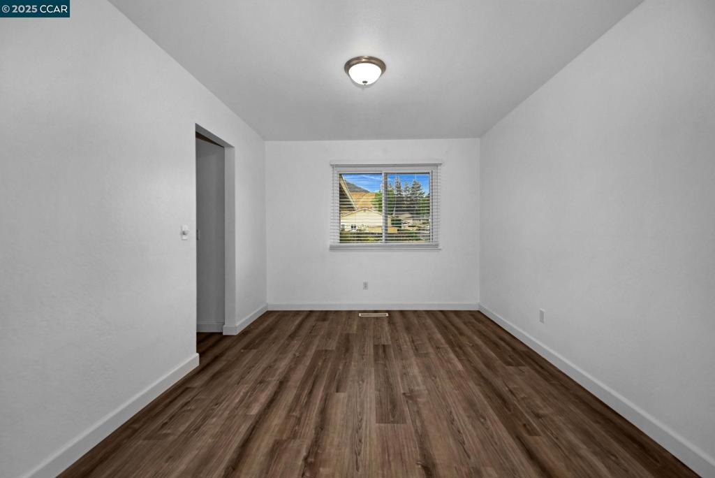 MITCHELL CANYON - Residential