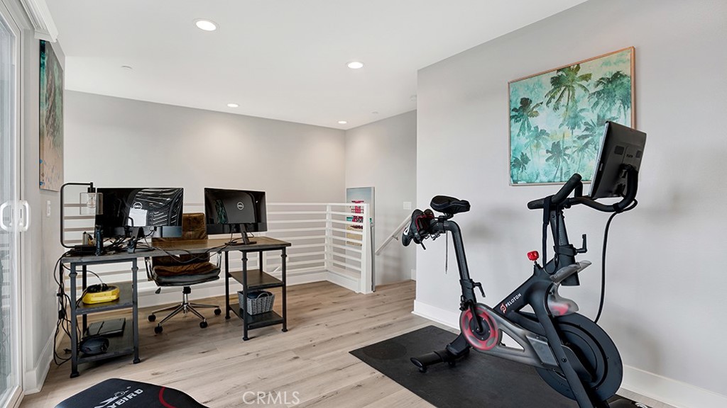 17 West - Residential