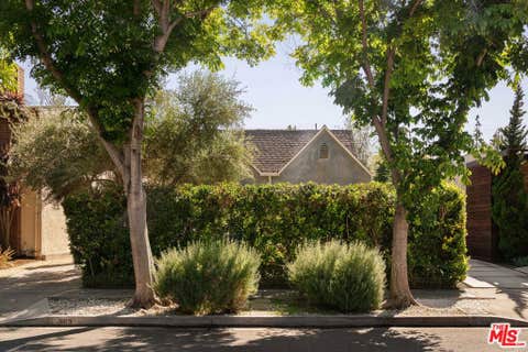 Photo of 363 Huntley Drive, West Hollywood, CA 90048 (MLS # 26851493)