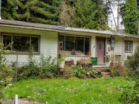 Photo of 19151 Pine Tree Lane, Fort Bragg, CA 95437 (MLS # C1-11533)