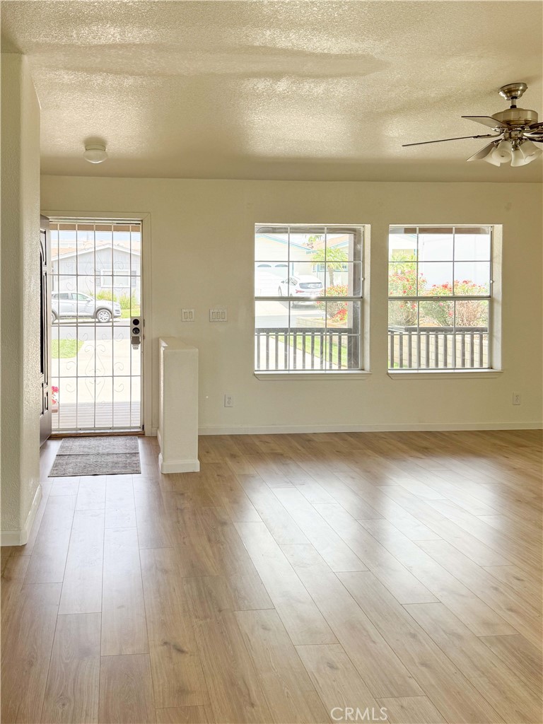 10961 Dr Desert Lawn 396