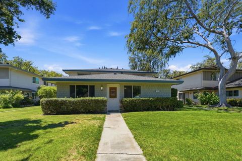 Photo of 311 N 2nd Street #1, Campbell, CA 95008 (MLS # ML82053680)