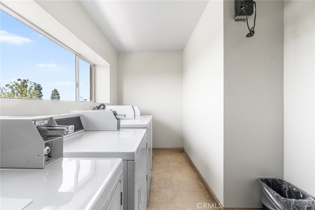 Bixby Knolls (BK) - Residential