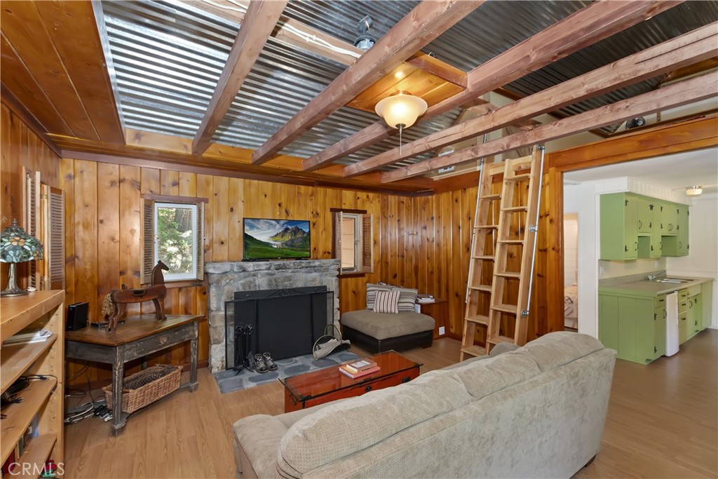 Blue Jay (BLUJ) - Residential