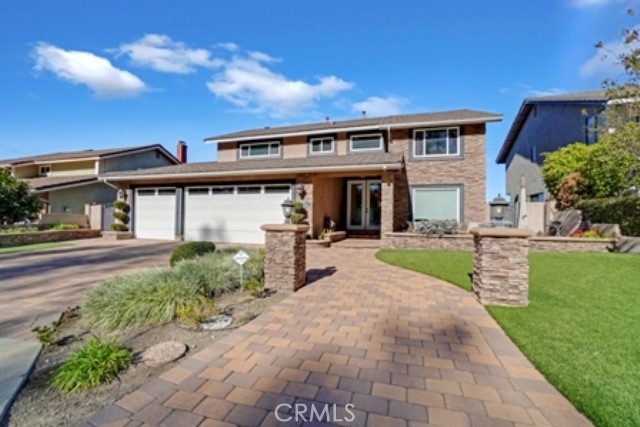 1044 S Burlwood Drive