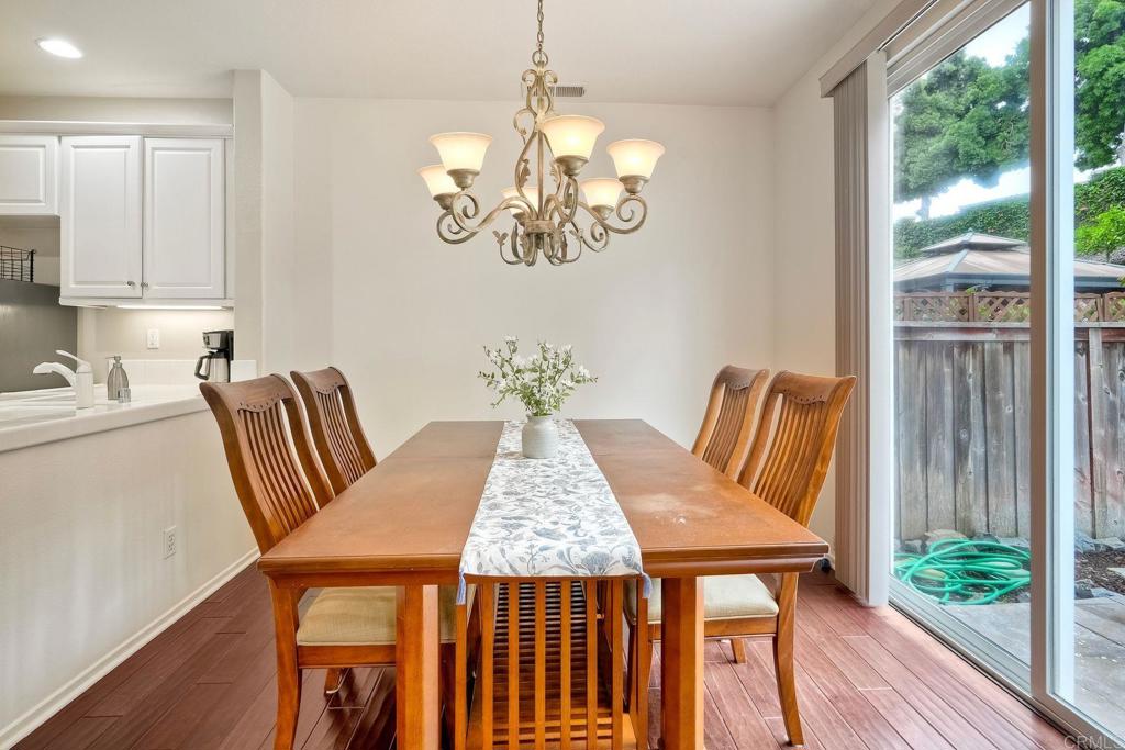 4049 Peninsula Drive