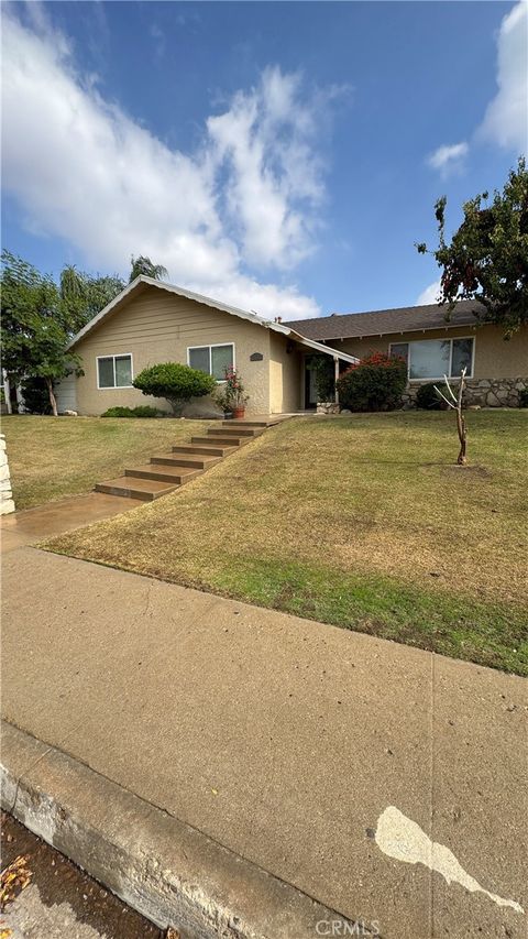 3623 Redlands Bakersfield CA 93306