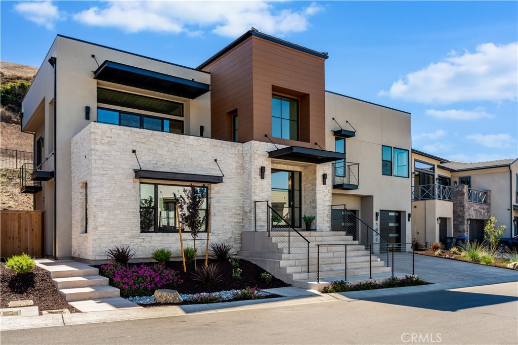 1451 Hansen Lane