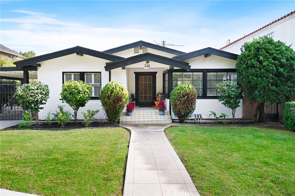 Drastic Price Reduction! Welcome to 538 Palisades Avenue – A Timeless Craftsman Home in Santa Monica’s Premier Neighborhood.
This rarely available and hard to find property is nestled in the heart of Santa Monica's coveted North of Montana neighborhood, directly across from the beloved Goose Egg Park. Set on a generous lot, the 3-bedroom, 2-bathroom main house offers quintessential California living just moments from pristine beaches, Palisades Park, and the vibrant shops and restaurants of Montana Avenue. The unbeatable mantra rings true here: location, location, location.
In addition to the main home, a charming 528-square-foot guest house with 1 bedroom and 1 bathroom sits above an oversized 2-car garage with private alley access—ideal for guests, multigenerational living, a home office, gym, or creative studio. There's even potential to convert the garage and guest house into a 1,056-square-foot ADU, expanding your options and adding value.
The main house features Classic Craftsman details, including a welcoming front porch and a cozy central fireplace, a sunroom bathed in natural light, a spacious kitchen and elegant primary suite, a dedicated dining room opening to a large, covered porch, an expansive backyard with mature landscaping, perfect for outdoor entertaining, with Carport parking in addition to the garage. The owner recently replaced all of the floors in the main house and remodeled the primary bathroom with a large soaking tub, new vanity, and smart toilet.
Families will appreciate being located within the sought-after Roosevelt Elementary School district, adding to the home's allure.
Whether you're looking to restore a beloved classic, expand with an ADU, or simply enjoy a piece of Santa Monica history, this property delivers charm, convenience, and an unbeatable location in one of the Westside’s most desirable communities.