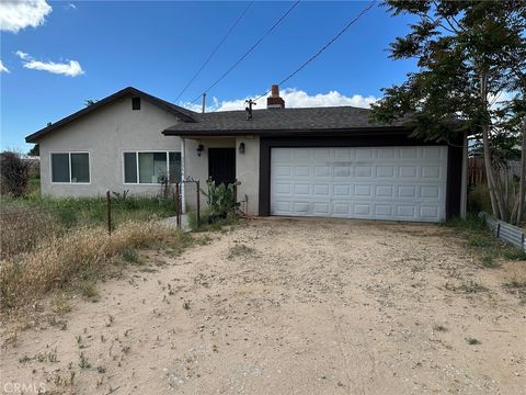 Photo of 5056 W Avenue K12, Lancaster, CA 93536 (MLS # SR26077492)