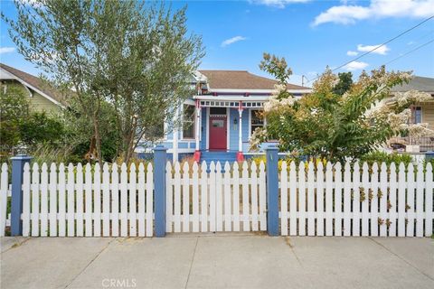 1598 W 36th Place Los Angeles CA 90018