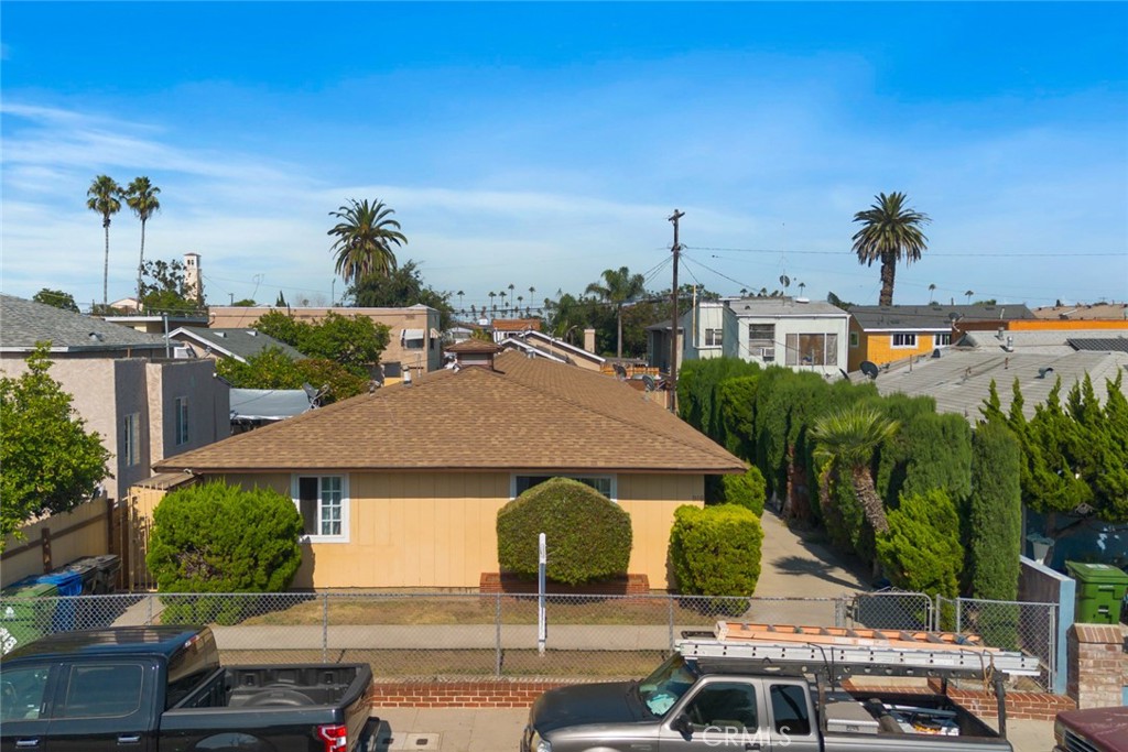 918 Mcdonald Avenue