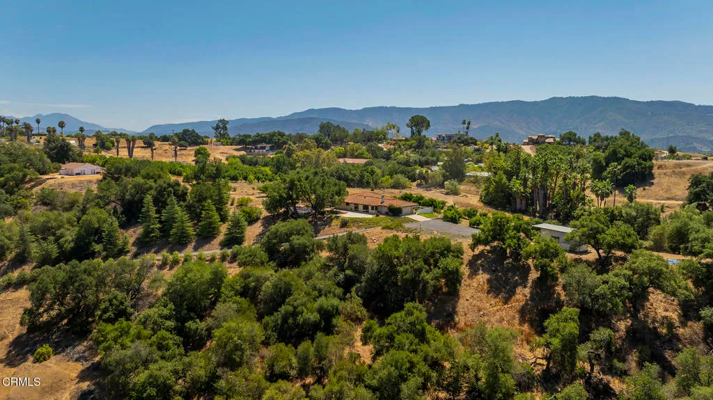 Ojai, California 93023, United States, 3 Bedrooms Bedrooms, ,2 BathroomsBathrooms,Residential,Active,201173