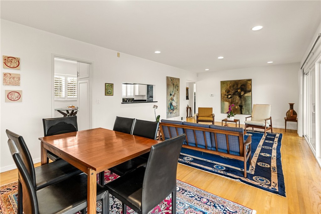 5111 Irvington
