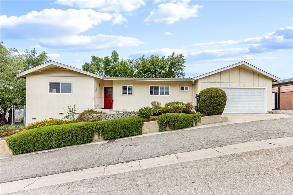 5111 Irvington